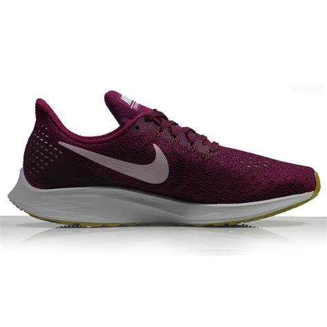 Nike women's shoes clearance